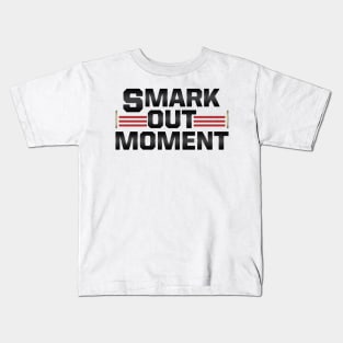 Smark Out Moment logo without belt (black) Kids T-Shirt